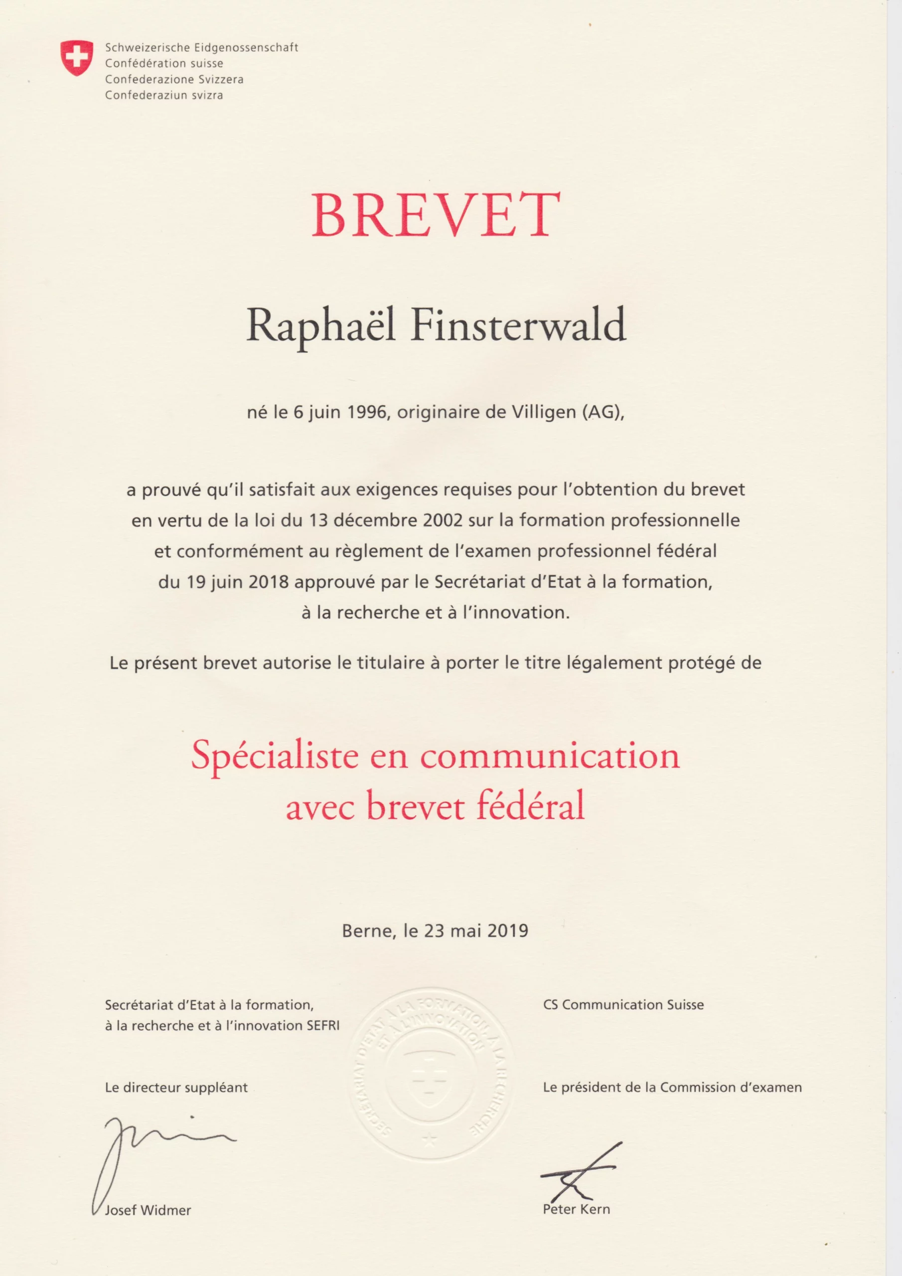 Spécialiste en communication avec brevet fédéral - Raphaël Finsterwald